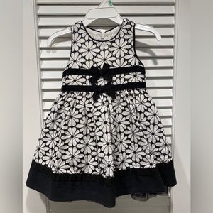 18M Black and White Floral Dress